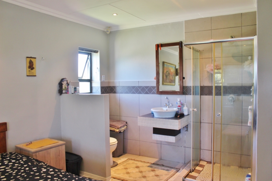 4 Bedroom Property for Sale in West Bank Eastern Cape